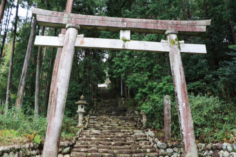 白倉神社